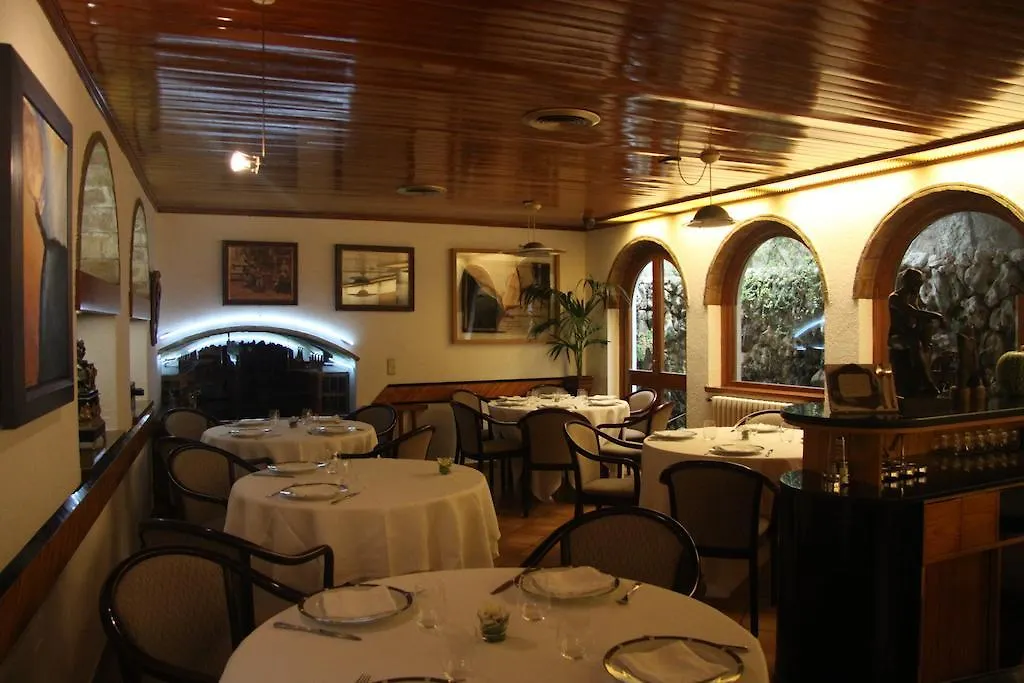Fonda Sala Otel Olost Konukevi